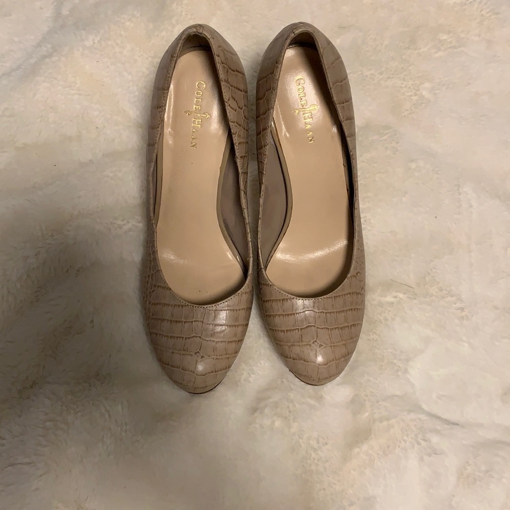 Cole Haan Nike Air Crocodile Platform Heels sz 7.5